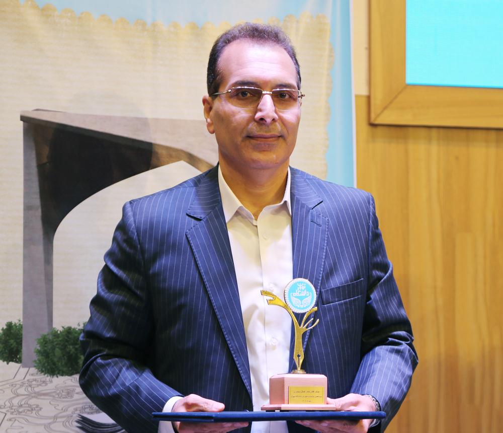 جناب آقای دكتر كمال سخدری&nbsp;عضو هيأت علمی منتخب در سيزدهمين جشنواره آموزش دانشگاه تهران شد.